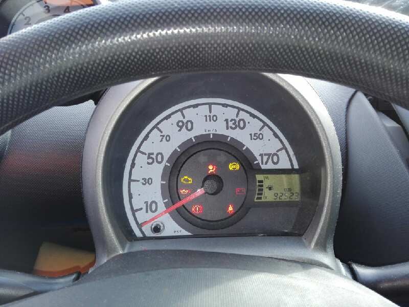 peugeot 107 del año 2008