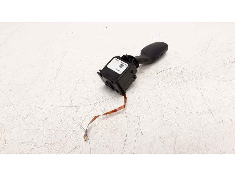 Recambio de mando intermitentes para bmw x1 (e84) 2.0 turbodiesel cat referencia OEM IAM 01108170  