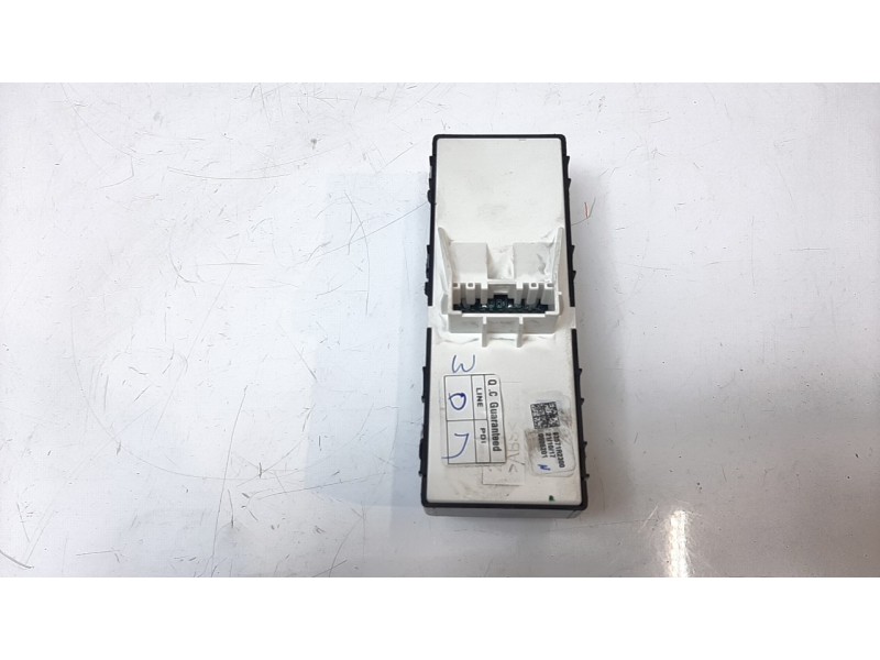 Recambio de mando elevalunas delantero izquierdo para kia sportage (nq5) drive referencia OEM IAM 93571R2300  