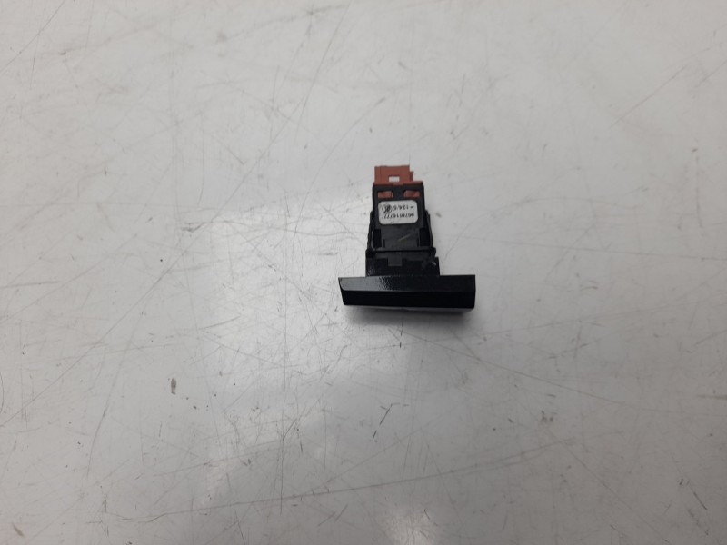 Recambio de interruptor para citroen c4 picasso referencia OEM IAM 9678101077  
