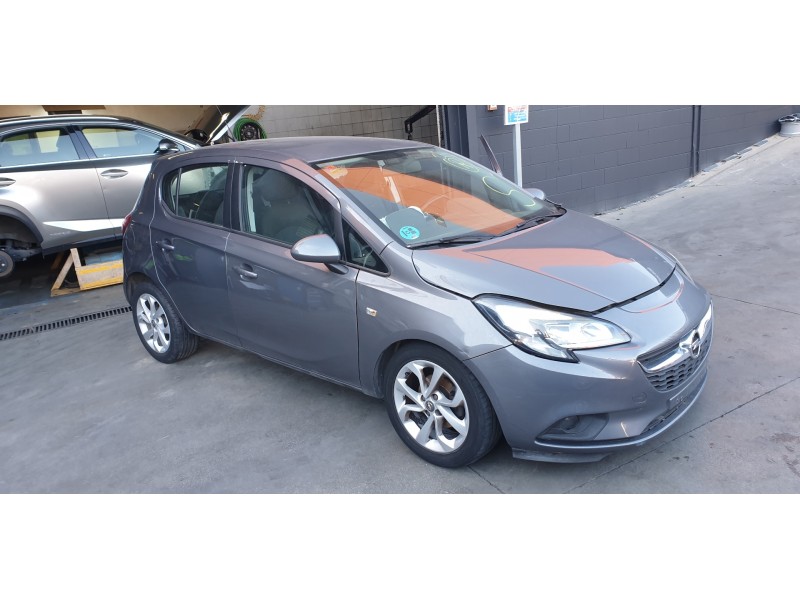 opel corsa e del año 2015