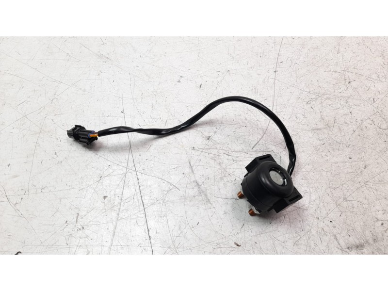 Recambio de rele para honda cb 650r referencia OEM IAM 35850MKYD51  
