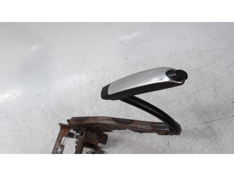 Recambio de palanca freno para ford kuga (cbs) 2.0 tdci cat referencia OEM IAM AV612780AB  