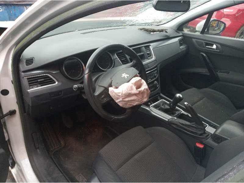 peugeot 508 del año 2012