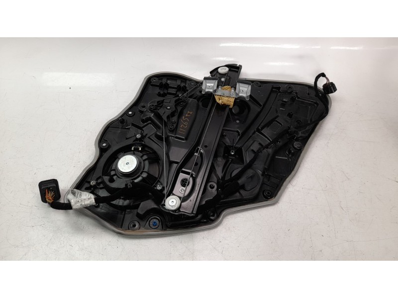Recambio de elevalunas trasero izquierdo para alfa romeo giulia (952) 2.2 jtdm cat referencia OEM IAM 505537750  