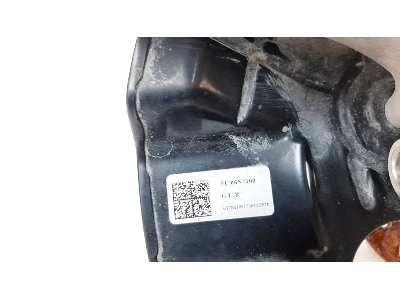 Recambio de mangueta delantera derecha para hyundai tucson referencia OEM IAM 51706N7100  