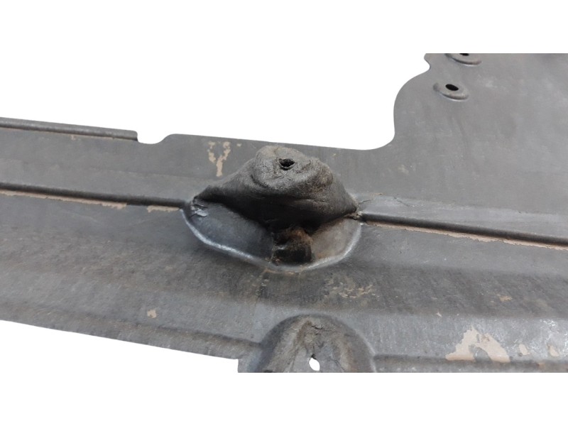 Recambio de cubrecarter para land rover range rover evoque referencia OEM IAM L8D2164C20AB  
