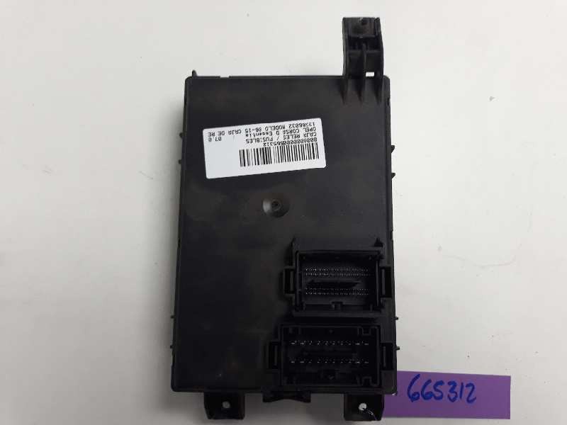 Recambio de caja reles / fusibles para opel corsa d essentia referencia OEM IAM 13286032 401154265 28176266