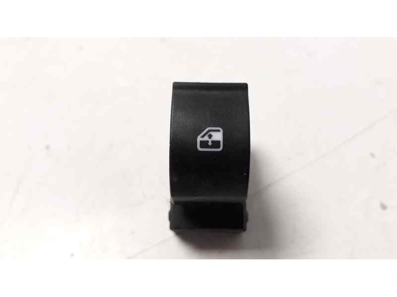 Recambio de mando elevalunas delantero derecho para fiat punto (199) pop referencia OEM IAM 735471508  