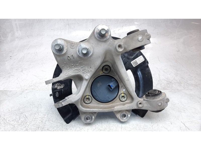 Recambio de mangueta trasera derecha para hyundai tucson referencia OEM IAM 52705CZ110  