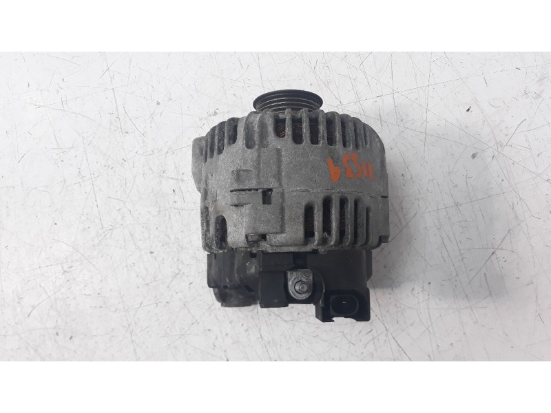 Recambio de alternador para mini mini (r56) cooper sd referencia OEM IAM 113020578 ALF090451 2607239B