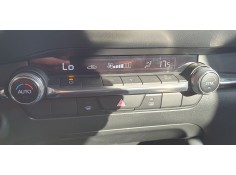 Recambio de mando climatizador para mazda 3 sedán (bp) evolution referencia OEM IAM BDEL61190A   2