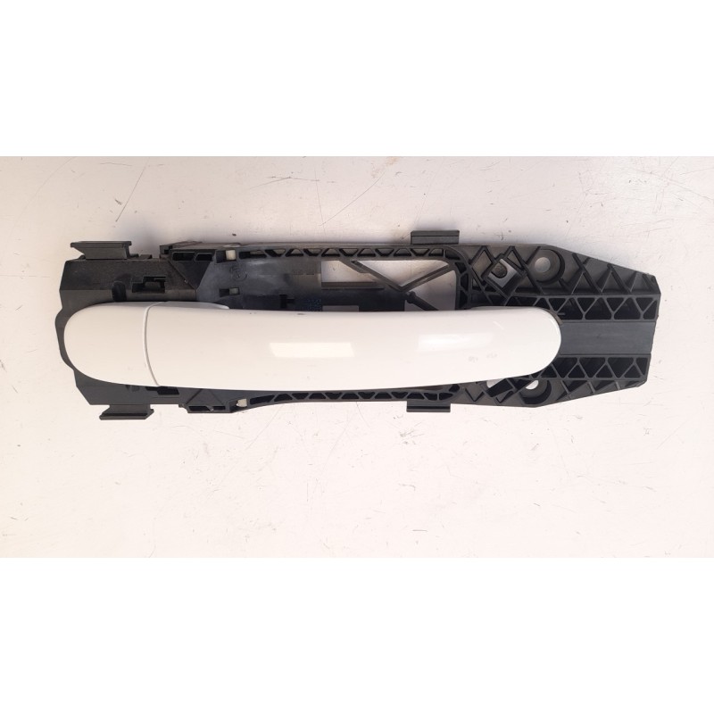 Recambio de maneta exterior delantera derecha para volkswagen polo (6r1) 1.6 tdi referencia OEM IAM 6R4837205D  