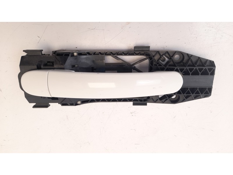 Recambio de maneta exterior delantera derecha para volkswagen polo (6r1) 1.6 tdi referencia OEM IAM 6R4837205D  