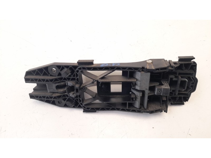 Recambio de maneta exterior delantera derecha para volkswagen polo (6r1) 1.6 tdi referencia OEM IAM 6R4837205D  