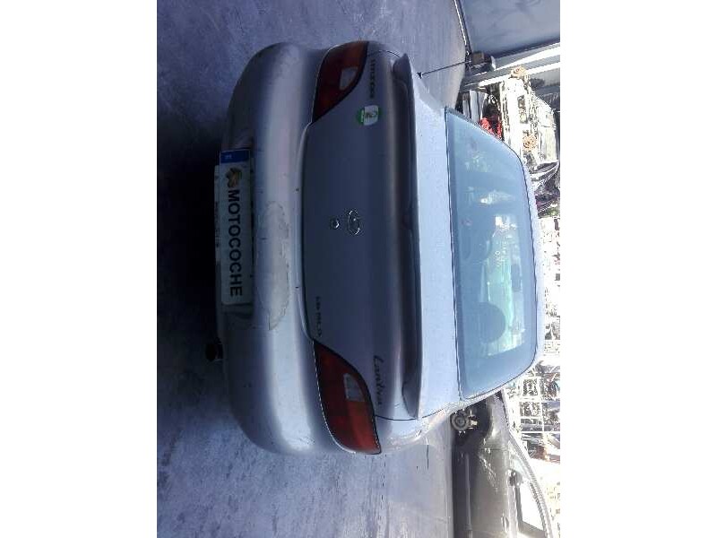 hyundai lantra berlina (rd) del año 1997