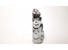 Recambio de portalamparas para toyota corolla verso (r1) 2.0 d-4d luna referencia OEM IAM 815510F020   2