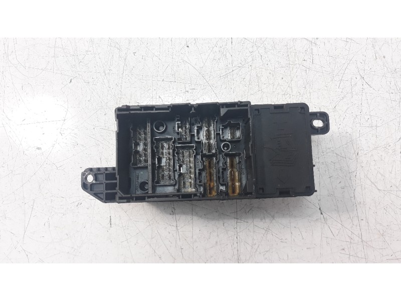 Recambio de caja reles / fusibles para mini mini (r56) cooper sd referencia OEM IAM 924094503  