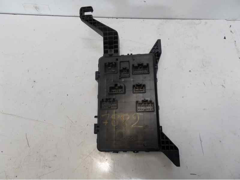 Recambio de caja reles / fusibles para ford mondeo berlina (ge) ambiente referencia OEM IAM 1S7T14A073AF  