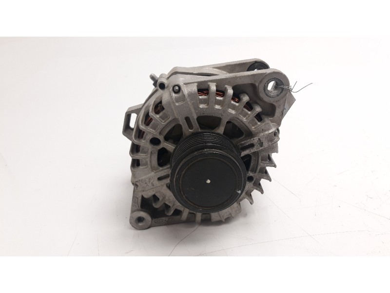 Recambio de alternador para hyundai i20 1.2 16v cat referencia OEM IAM 3730003355 ALF970123 A2614287