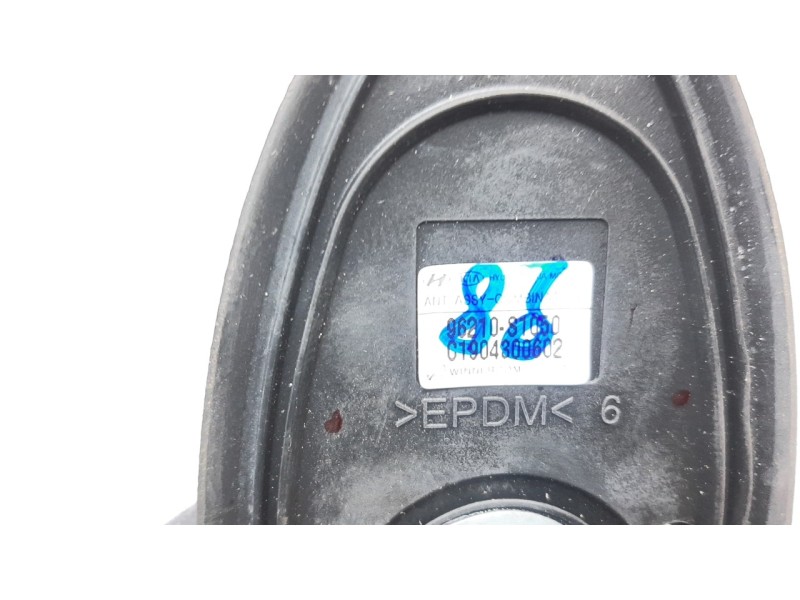 Recambio de antena para hyundai santa fe 2.2 crdi cat referencia OEM IAM 96200S1050  