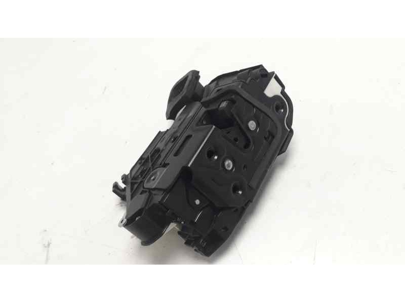 Recambio de cerradura puerta delantera derecha para skoda rapid ambition referencia OEM IAM 5E1837016A  