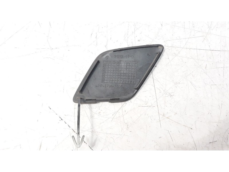 Recambio de molduras delanteras para renault twingo iii 1.0 sce referencia OEM IAM 7171261M0  