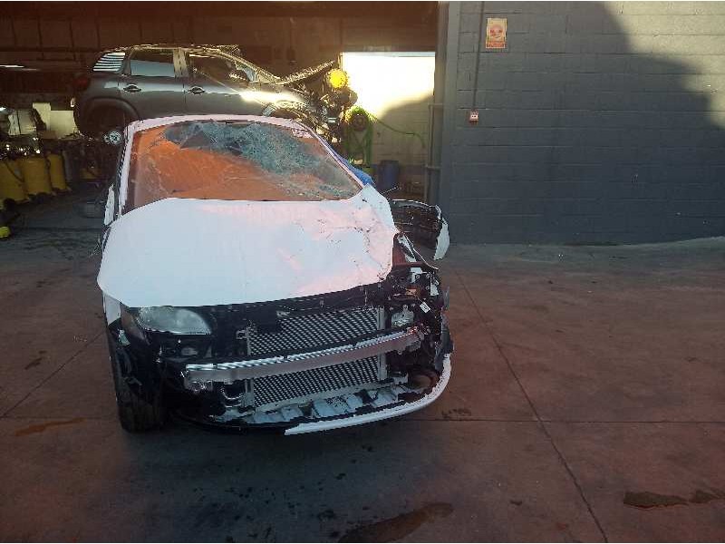 opel corsa e del año 2014