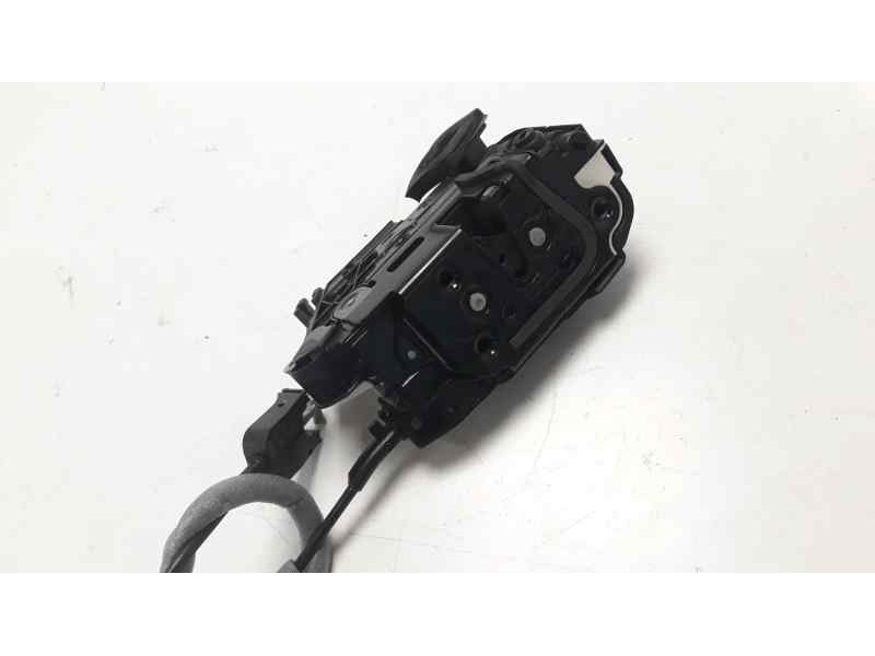 Recambio de cerradura puerta trasera derecha para skoda rapid ambition referencia OEM IAM 5E0839016A  