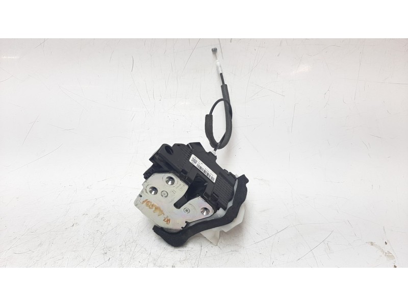 Recambio de cerradura puerta delantera derecha para hyundai i20 1.2 16v cat referencia OEM IAM 81320C8040  