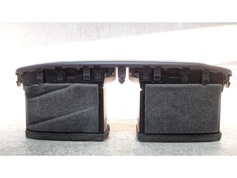 Recambio de aireador central para hyundai santa fe 2.2 crdi cat referencia OEM IAM 97410S1000  