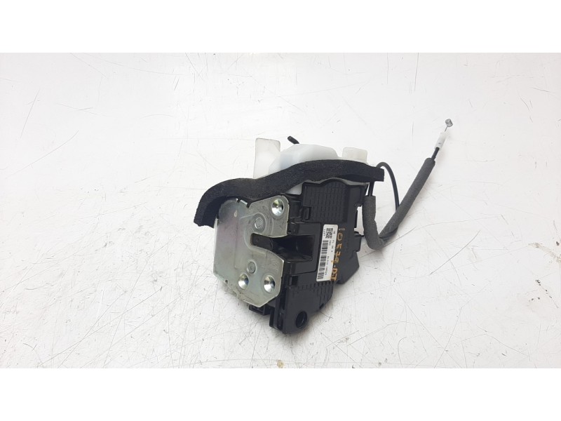 Recambio de cerradura puerta delantera izquierda para hyundai i20 1.2 16v cat referencia OEM IAM 81310C8020  