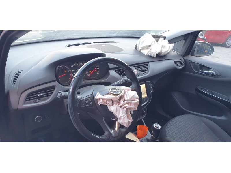 opel corsa e del año 2015