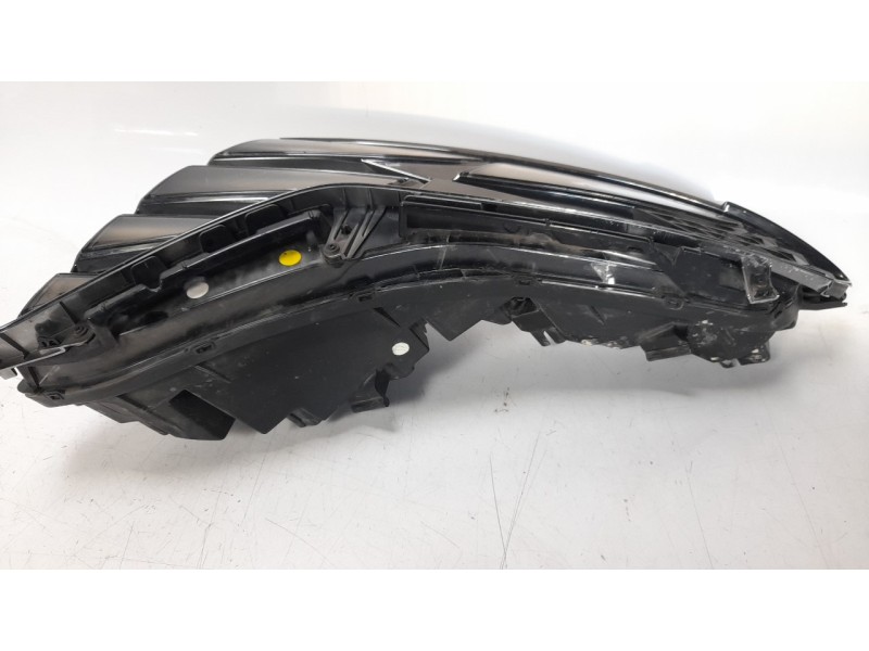 Recambio de piloto delantero izquierdo para hyundai tucson referencia OEM IAM 92207N7050  