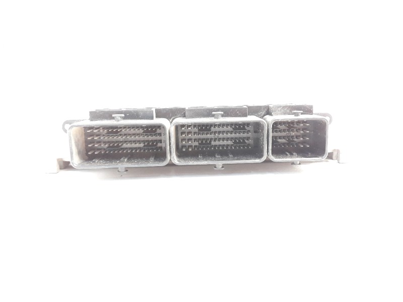 Recambio de centralita motor uce para renault captur 1.5 dci diesel fap energy referencia OEM IAM 237106319R 0281032811 
