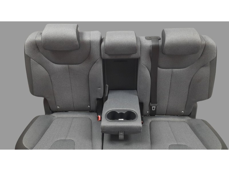 Recambio de asientos traseros para hyundai santa fe 2.2 crdi cat referencia OEM IAM 89150S1000  