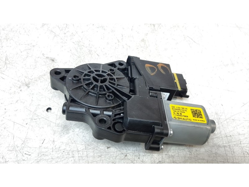 Recambio de motor elevalunas delantero derecho para hyundai santa fe 2.2 crdi cat referencia OEM IAM 82460S1010  
