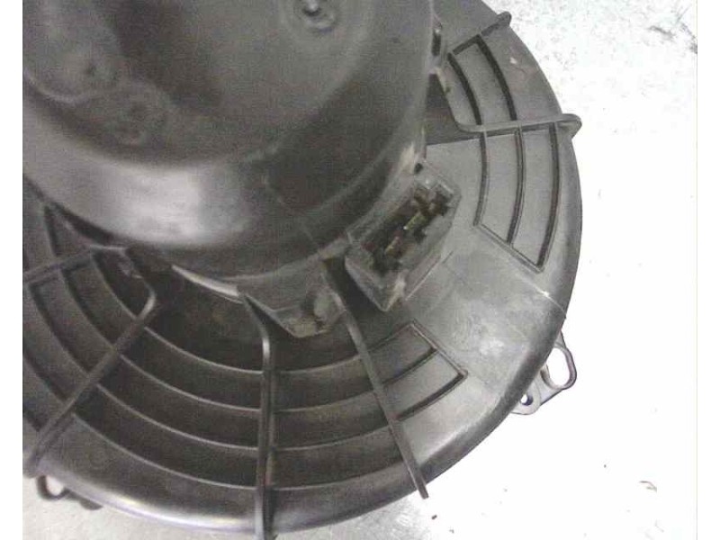 Recambio de ventilador calefaccion para opel meriva 1.7 16v cdti referencia OEM IAM 13124703  