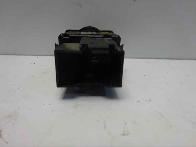 Recambio de warning para seat ibiza (6l1) sport rider referencia OEM IAM 6L1953235A  