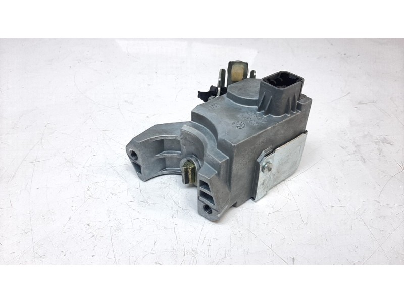 Recambio de antirrobo / llave contacto para hyundai tucson classic blue referencia OEM IAM 81900C5700  