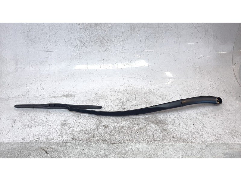 Recambio de brazo limpia delantero derecho para hyundai santa fe 2.2 crdi cat referencia OEM IAM 98321S1000  