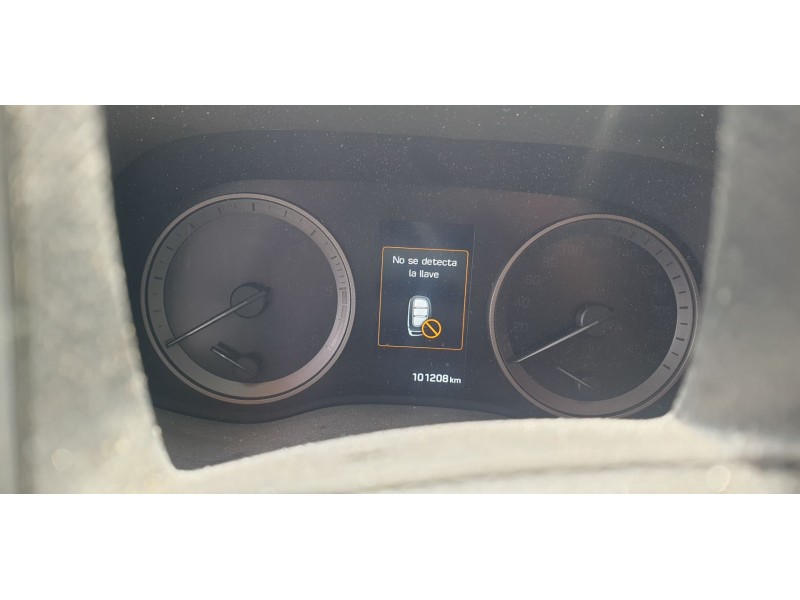 Recambio de cuadro instrumentos para hyundai tucson classic blue referencia OEM IAM 94013D7721  