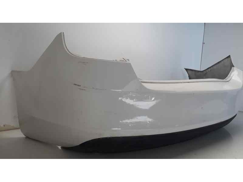 Recambio de paragolpes trasero para skoda rapid ambition referencia OEM IAM 5JH807421 107196810 SK3501051