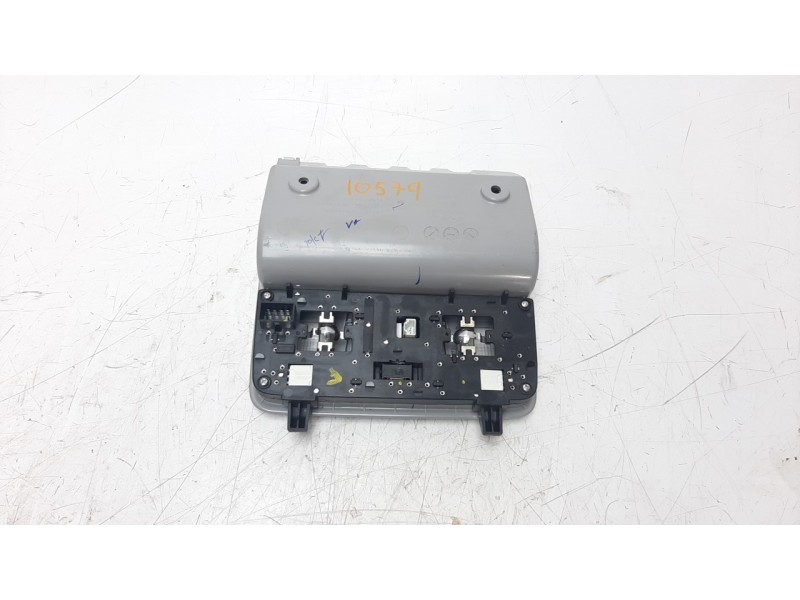 Recambio de luz interior para hyundai i20 1.2 16v cat referencia OEM IAM 92800C7000  