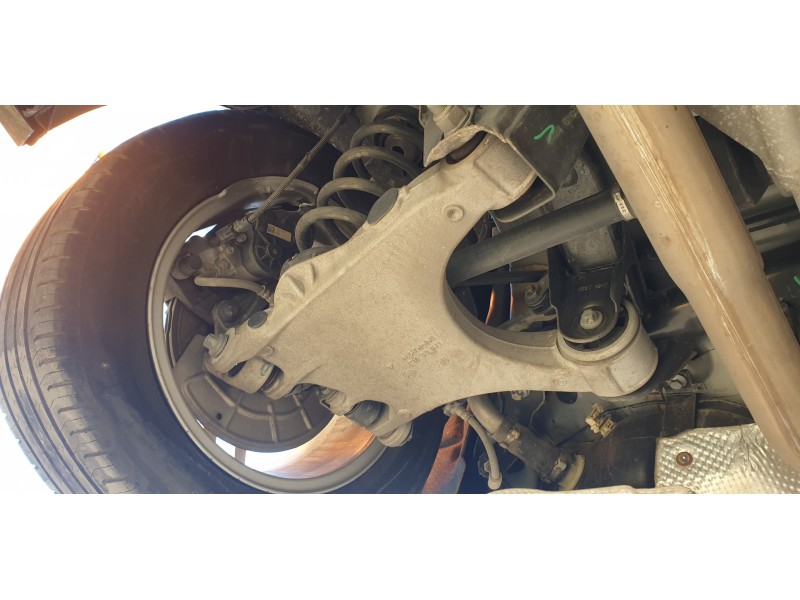 Recambio de brazo suspension inferior trasero izquierdo para alfa romeo giulia (952) 2.2 jtdm cat referencia OEM IAM 50567378  