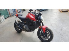 ducati monster 937 del año 2021 2