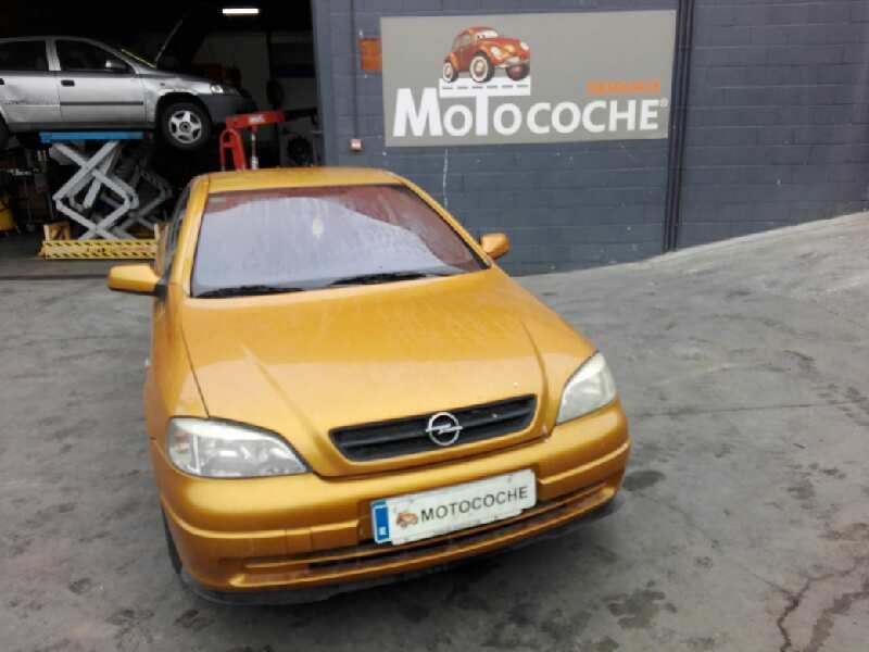 opel astra g coupé del año 2001