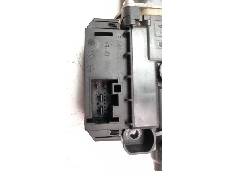 Recambio de motor elevalunas trasero izquierdo para volkswagen polo (6c1) crosspolo referencia OEM IAM 6R0959811N  