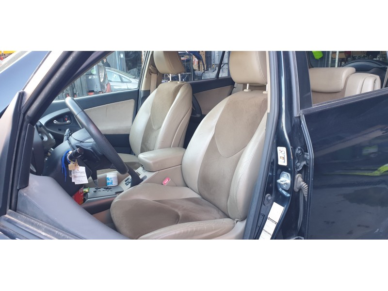 toyota rav 4 (a3) del año 2010