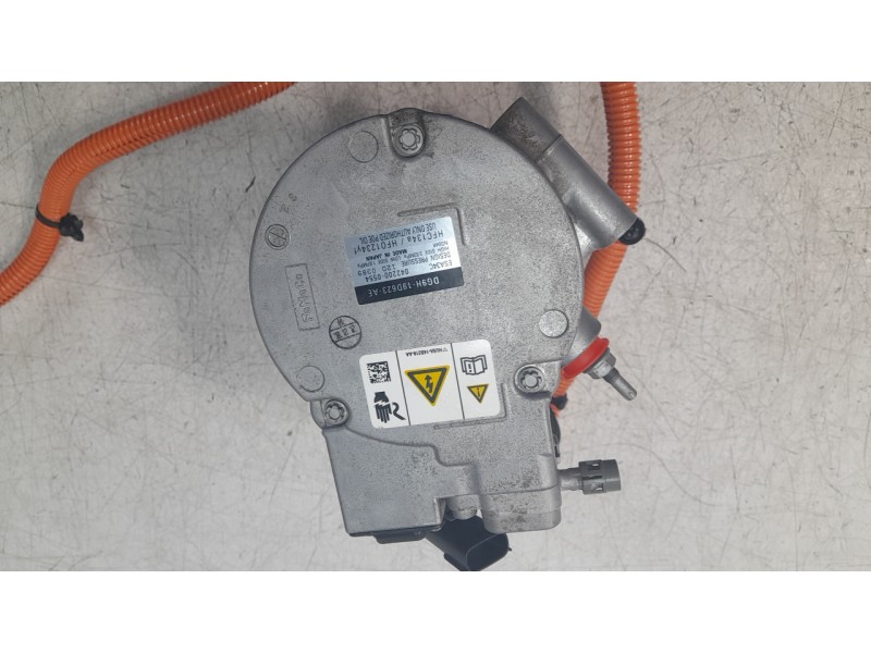 Recambio de compresor aire acondicionado para ford mondeo lim. hybrid referencia OEM IAM DG9H19D623AE  